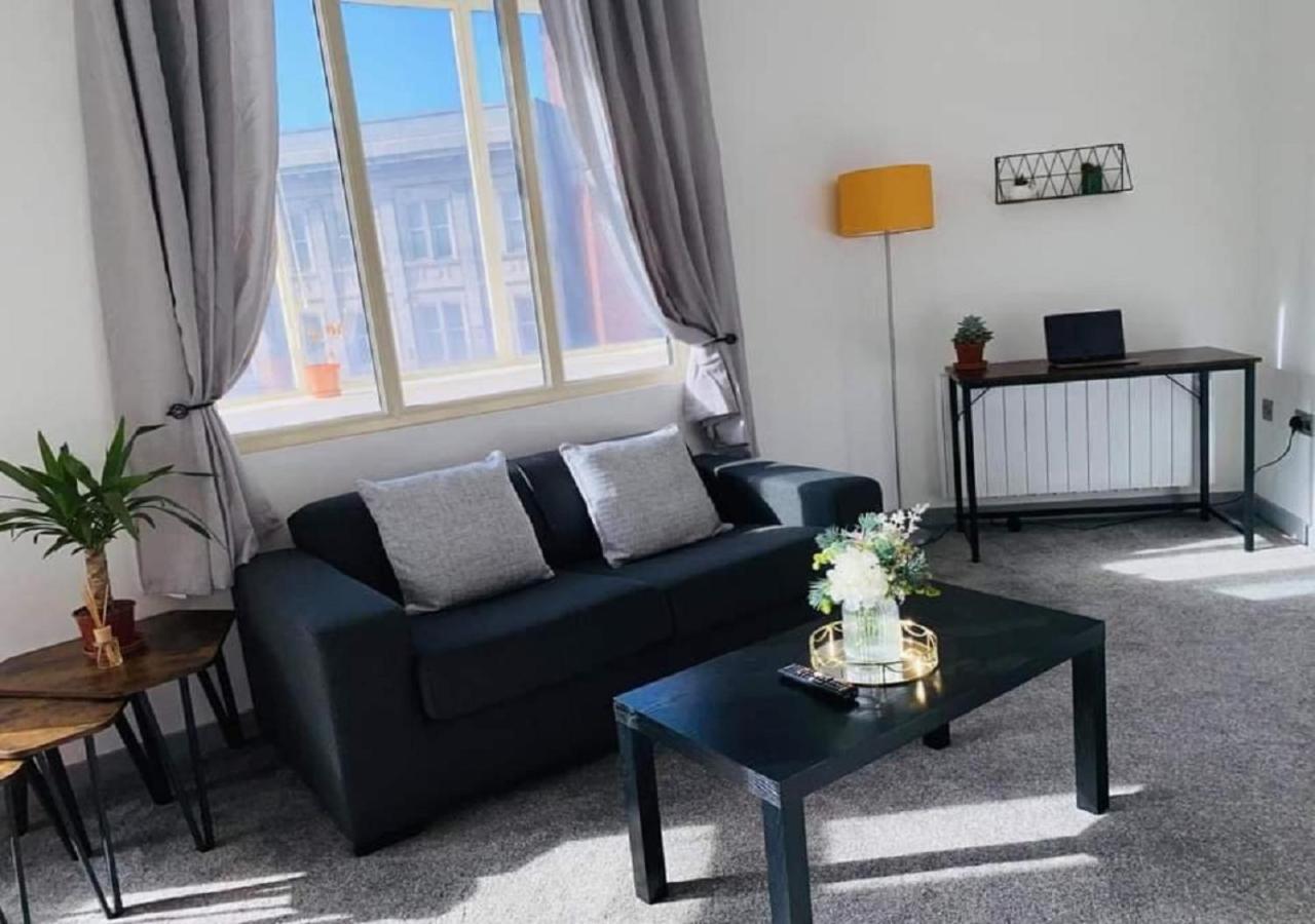 Doncaster City Centre Deluxe Whole Apartment Sleeps 4 D19 エクステリア 写真